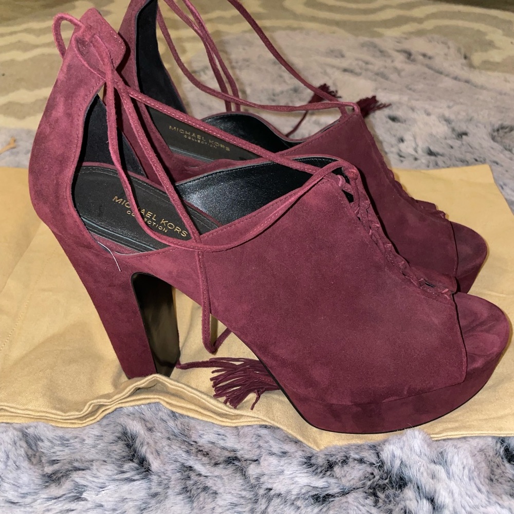Michael Kors Collection Shoe - Picture 4 of 5